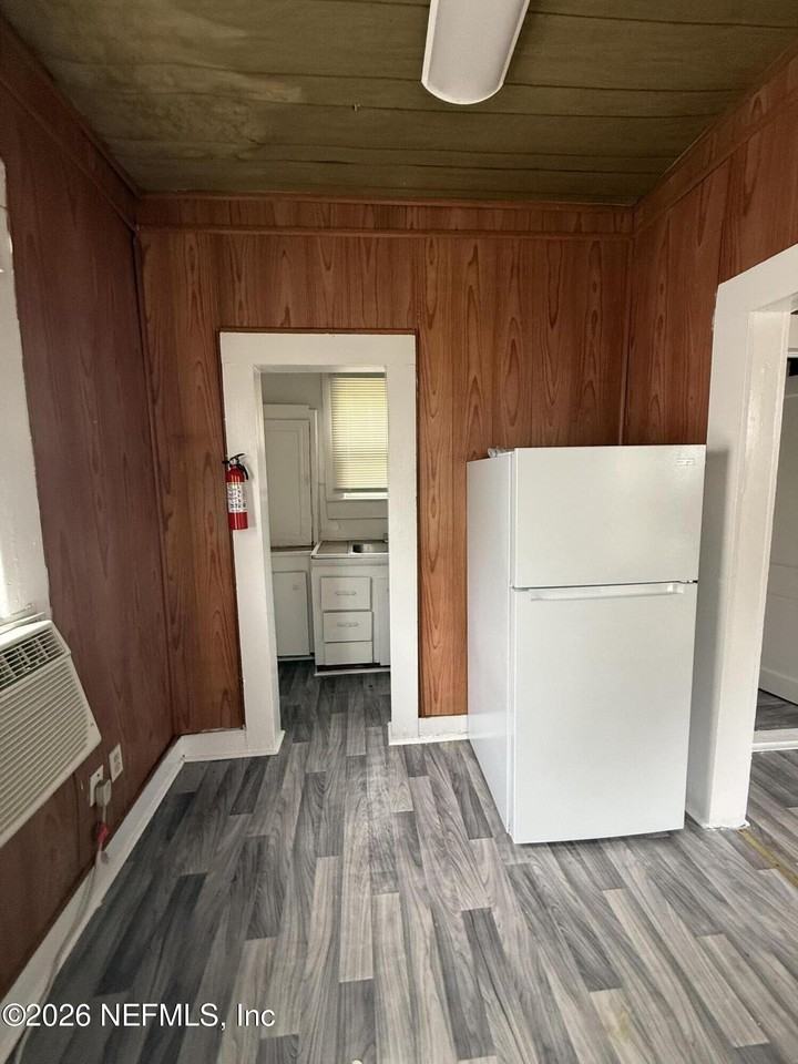 4603 Wendell Ct Unit 14 - Photo 2 of 2