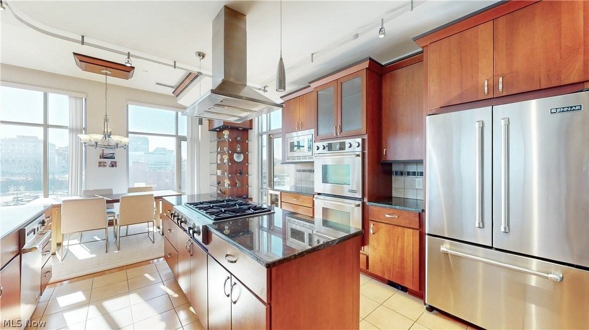 21 Furnace St #805 - Photo 7 of 35