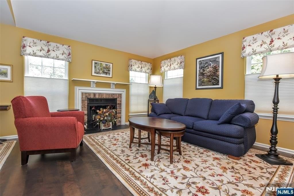 79 Konight Ct - Photo 3 of 16