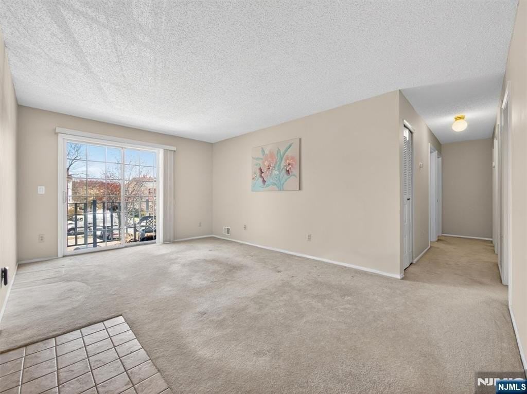 403 Poets Way - Photo 2 of 21