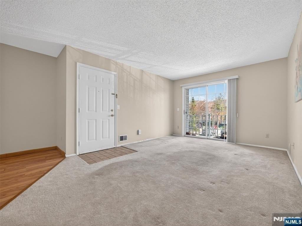 403 Poets Way - Photo 3 of 21