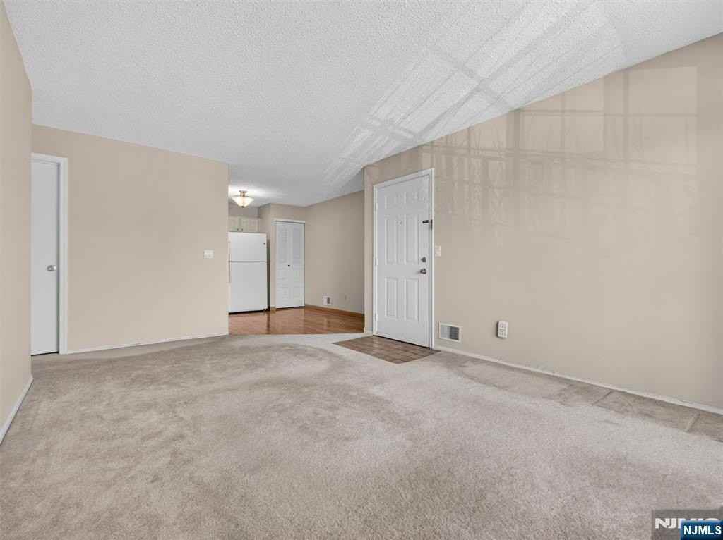 403 Poets Way - Photo 5 of 21