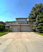 featured image of 6710 Cinnamon Dr