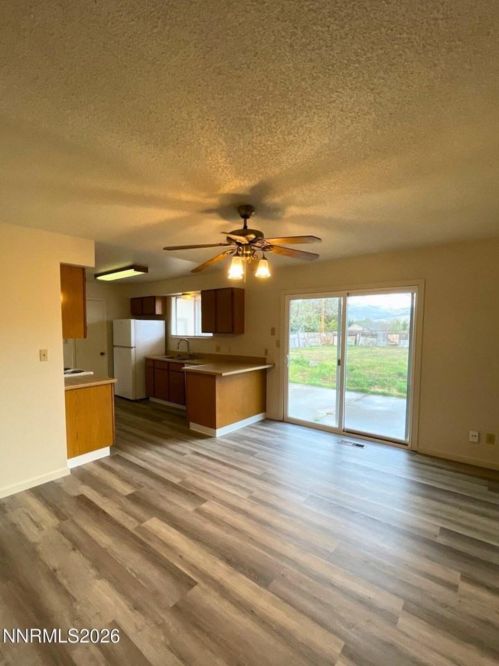 3835 Snipe Dr - Photo 6 of 24