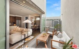 705 Sunset Ave #1-4 - Photo 5 of 8