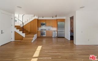 705 Sunset Ave #1-4 - Photo 7 of 8