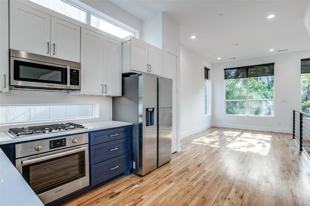 5915 Hudson St #107 - Photo 6 of 12