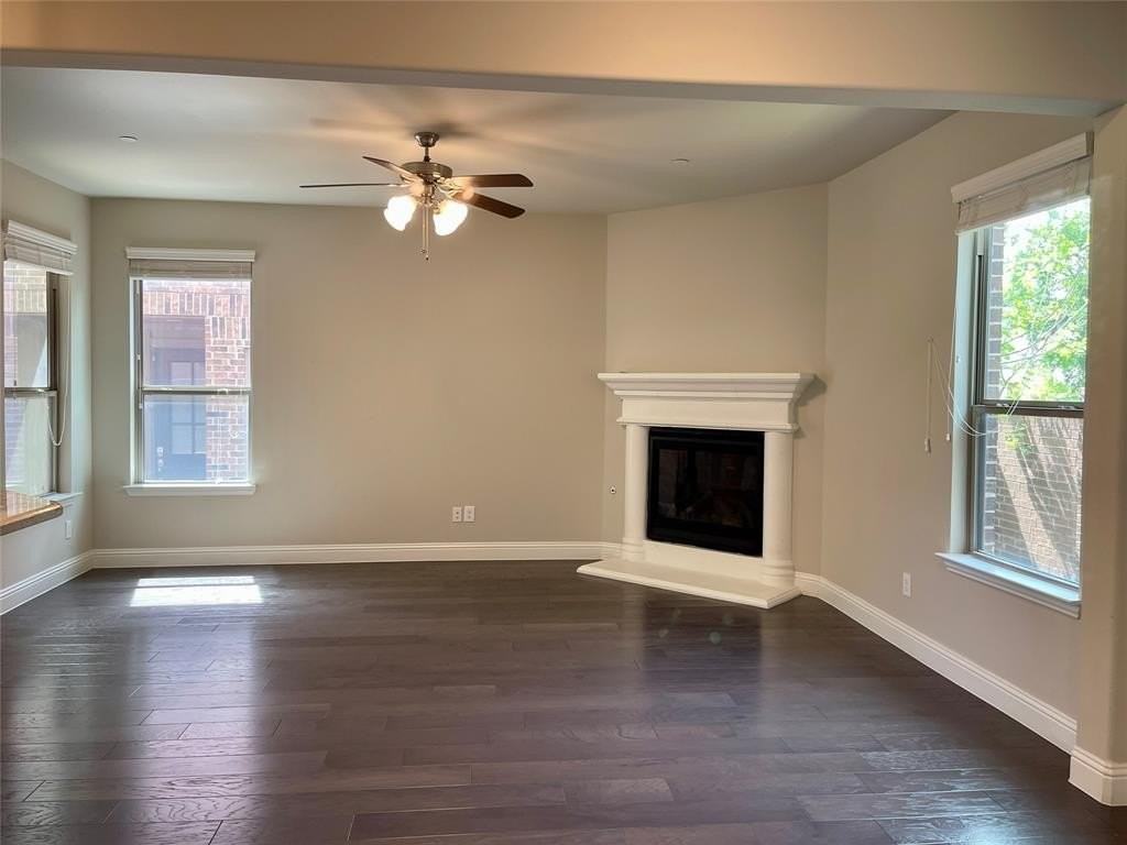 6313 Burbank Way - Photo 6 of 20