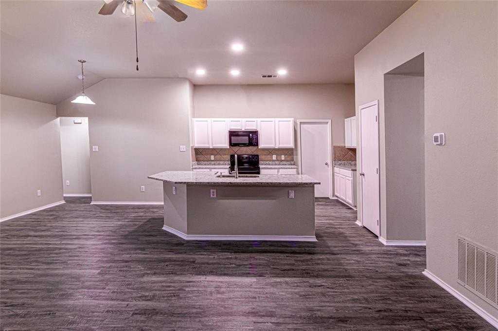 1306 Vireo Ct - Photo 6 of 28