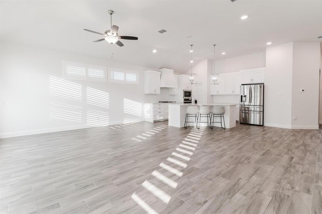 3915 Aventino Ct - Photo 2 of 20