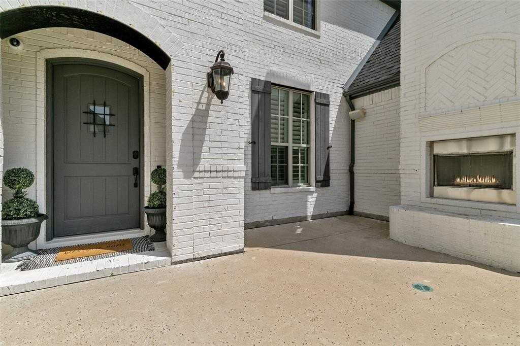 3741 Glacier Point Ct - Photo 2 of 40