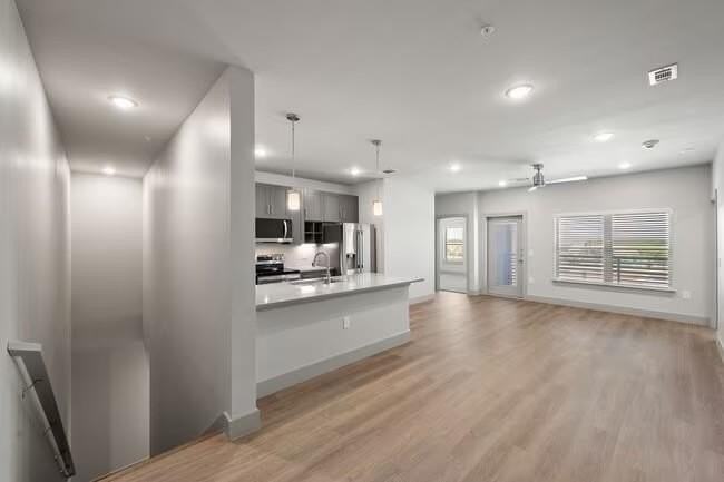 3751 Heritage Towne Blvd - Photo 4 of 20