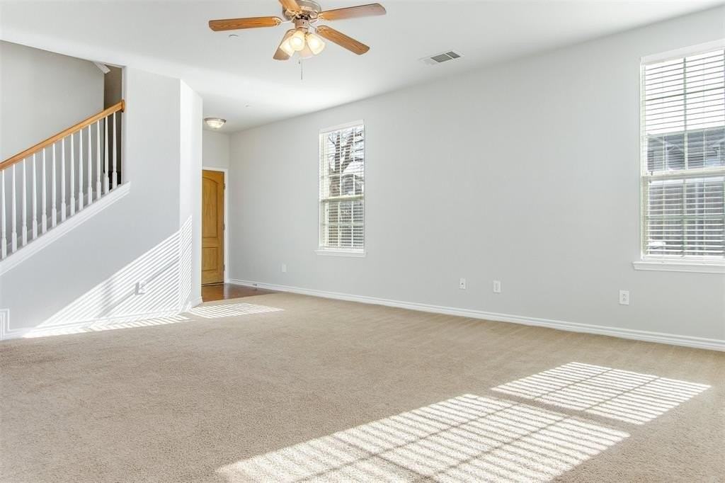 6201 Texana Way - Photo 7 of 29