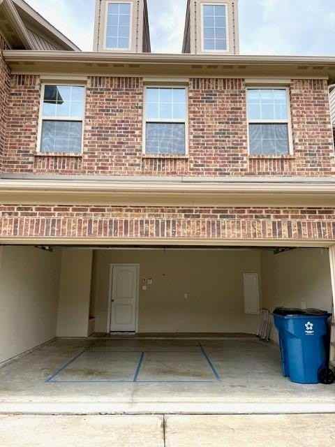 2521 Jackson Dr - Photo 3 of 25