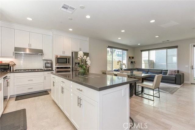 123 Tenor - Photo 6 of 8