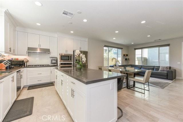 123 Tenor - Photo 7 of 8