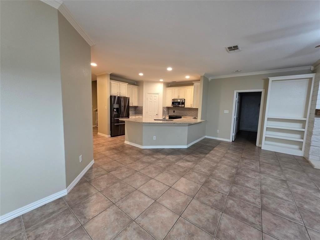 2716 Park Pl - Photo 7 of 38