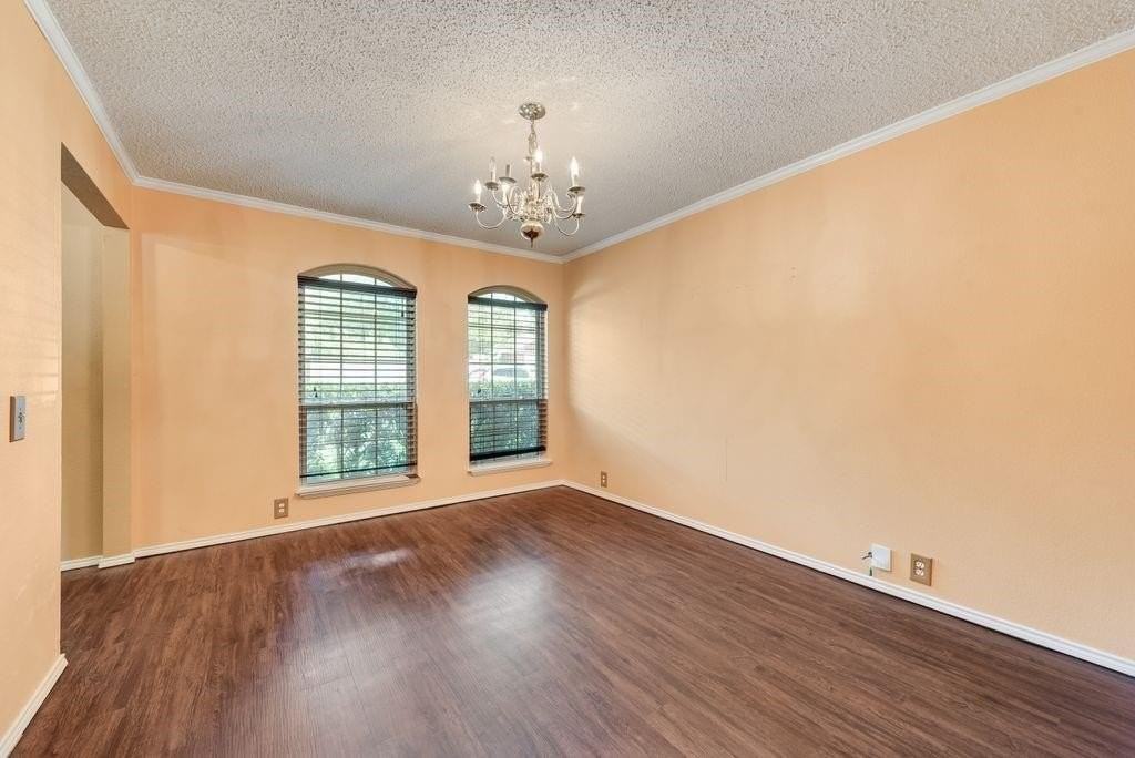 220 High Pointe Ln - Photo 6 of 22