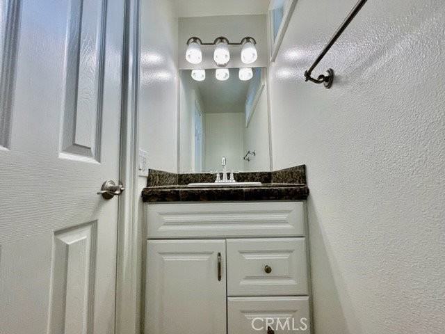 2558 Orange Ave #E - Photo 7 of 8