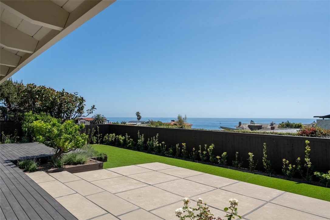 709 Emerald Bay - Photo 5 of 8