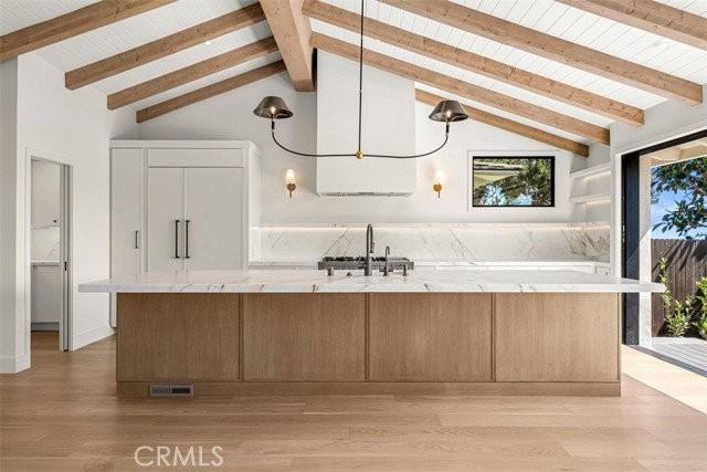 709 Emerald Bay - Photo 7 of 8