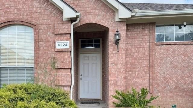 6224 Dark Forest Dr - Photo 2 of 35