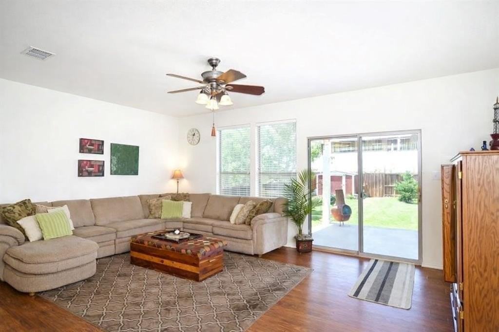 3528 Copper Ridge Dr - Photo 2 of 17