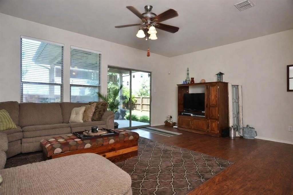 3528 Copper Ridge Dr - Photo 5 of 17