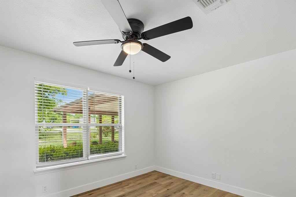 431 Court Of Pompei - Photo 6 of 10