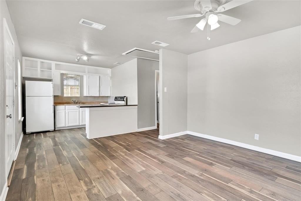 6781 Half Main St - Photo 3 of 10