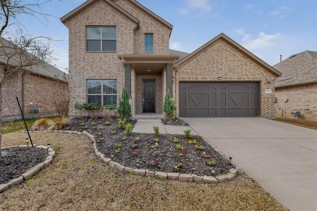 418 Camille Xing - Photo 4 of 40