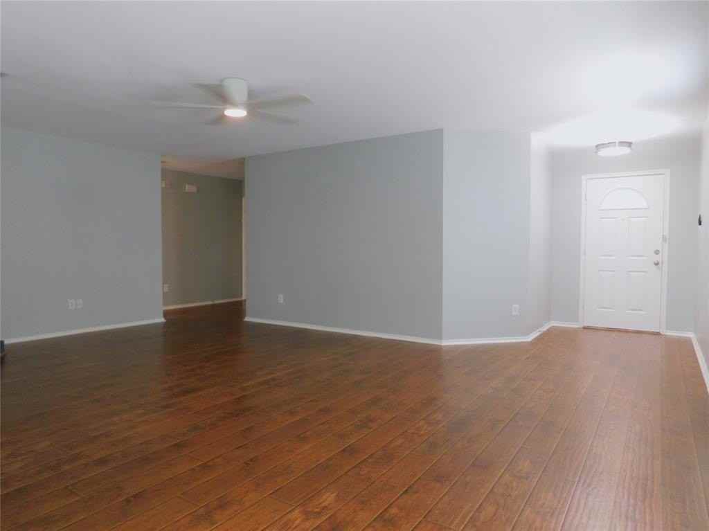 2905 Lipizzan Dr - Photo 6 of 32