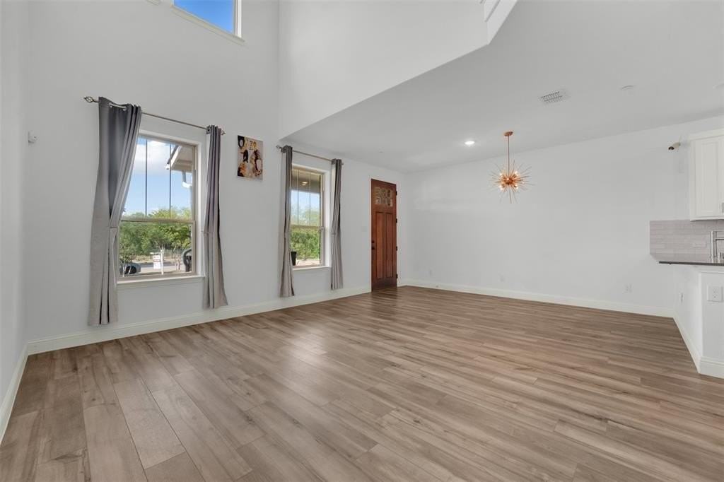 2506 High Cotton Ln - Photo 5 of 20