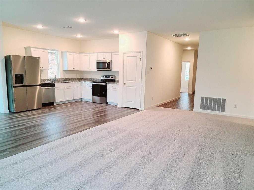 1308 Fleckman Dr - Photo 6 of 29