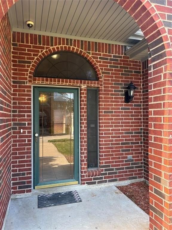 1615 Ariel Dr - Photo 2 of 20