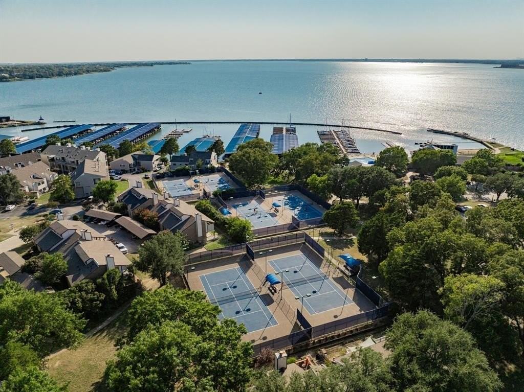 5436 Ranger Dr - Photo 4 of 37