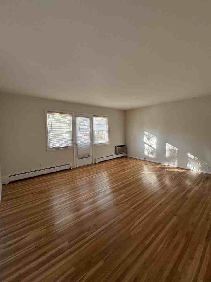 249 North Middletown Road6B #6BBUC - Photo 5 of 13