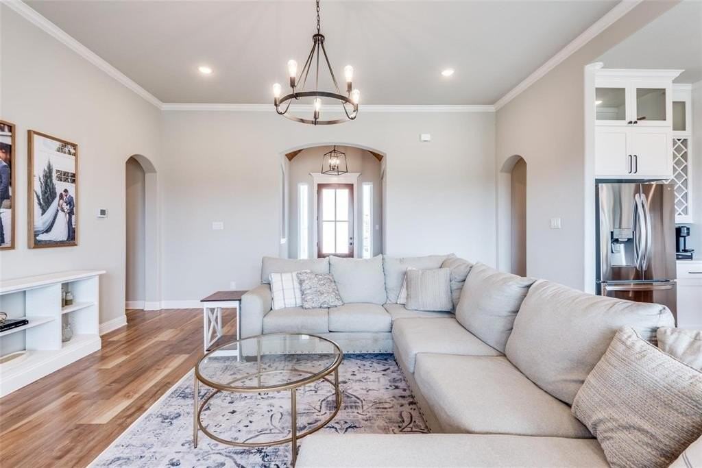 530 Evening Fire Dr - Photo 4 of 35