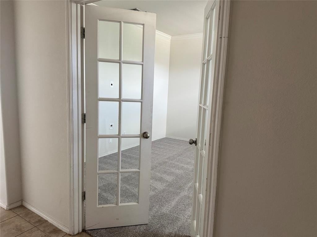 2225 Heaton - Photo 3 of 21