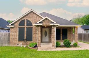 featured image of 907 Merriot St