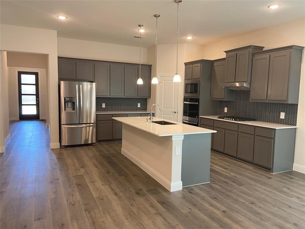 118 Sunshine Dr - Photo 5 of 24