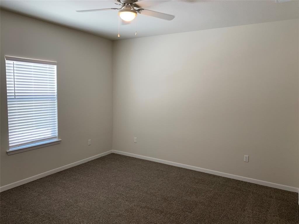 2313 N Hickory St - Photo 6 of 9