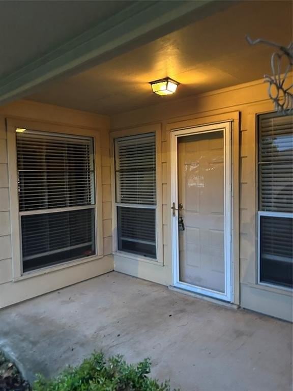 1302 Crescent St - Photo 7 of 24