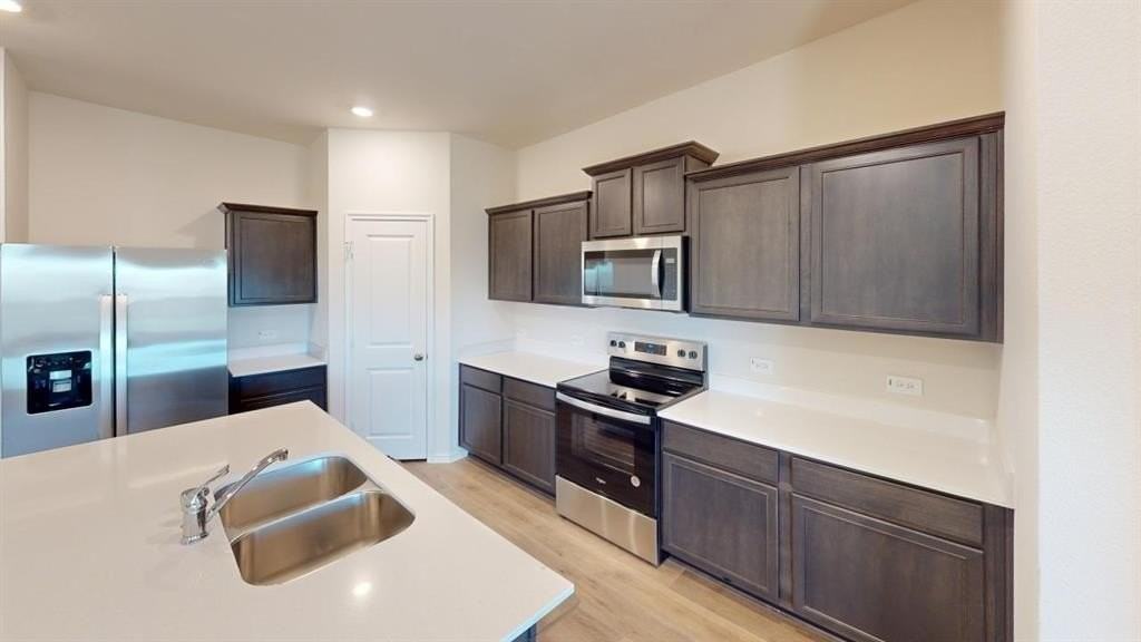 13169 Dawson Dr - Photo 6 of 21