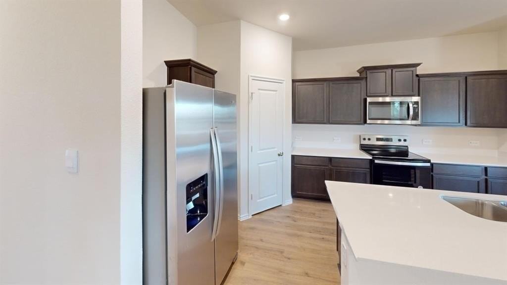 13169 Dawson Dr - Photo 7 of 21