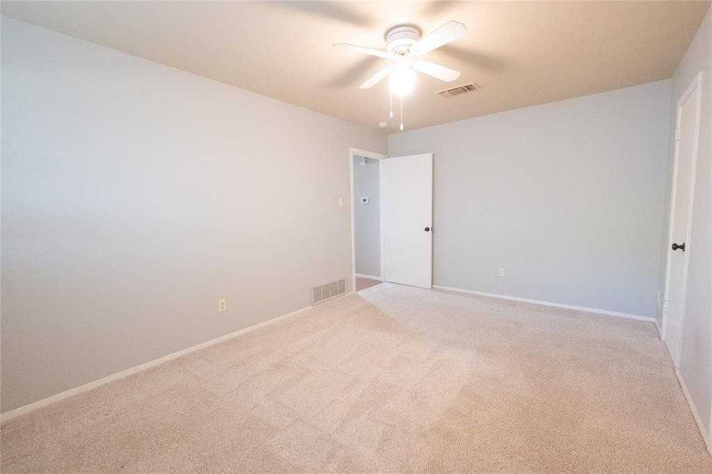 5101 Locke Ave #2900 - Photo 7 of 15