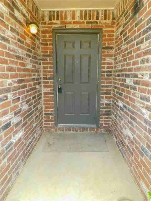 5901 Thoroughbred Trl - Photo 3 of 26