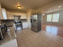 featured image of 733 S Crockett Dr