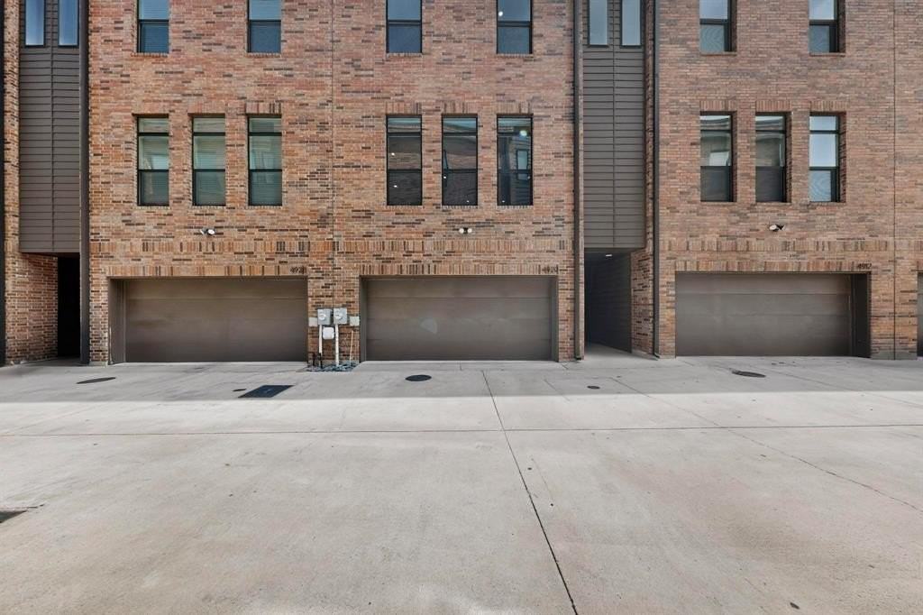 4920 Lexington Ct - Photo 4 of 36