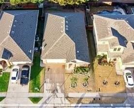 2544 Saldana Dr - Photo 3 of 24